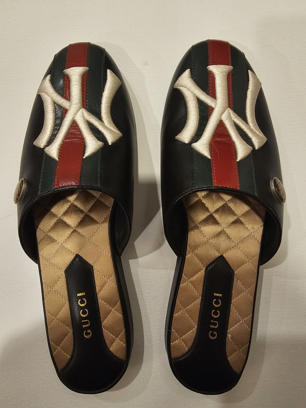 Authentic Gucci x NY Yankees Leather Mules / Slides - Black/Red Web - Size 37